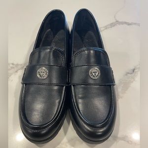 Anne Klein size 9 black leather loafer flats
